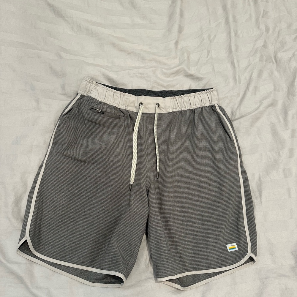 Men's Gray Vuori Shorts
